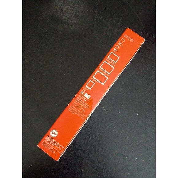 Ultra compact car charger+ cable 3' Griffin - Picture 3 of 5